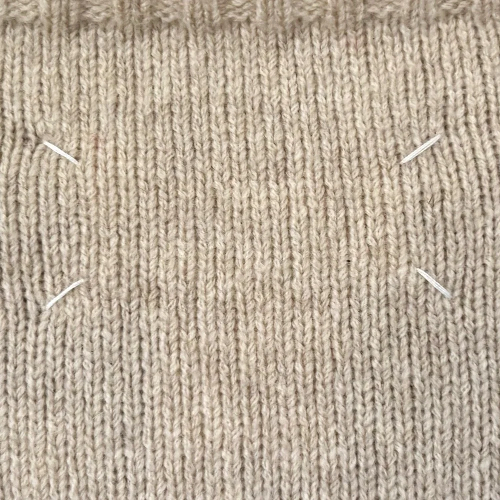 NWT Maison Margiela Margiela Line 4 Cream mock neck sweater size small - Picture 6 of 6